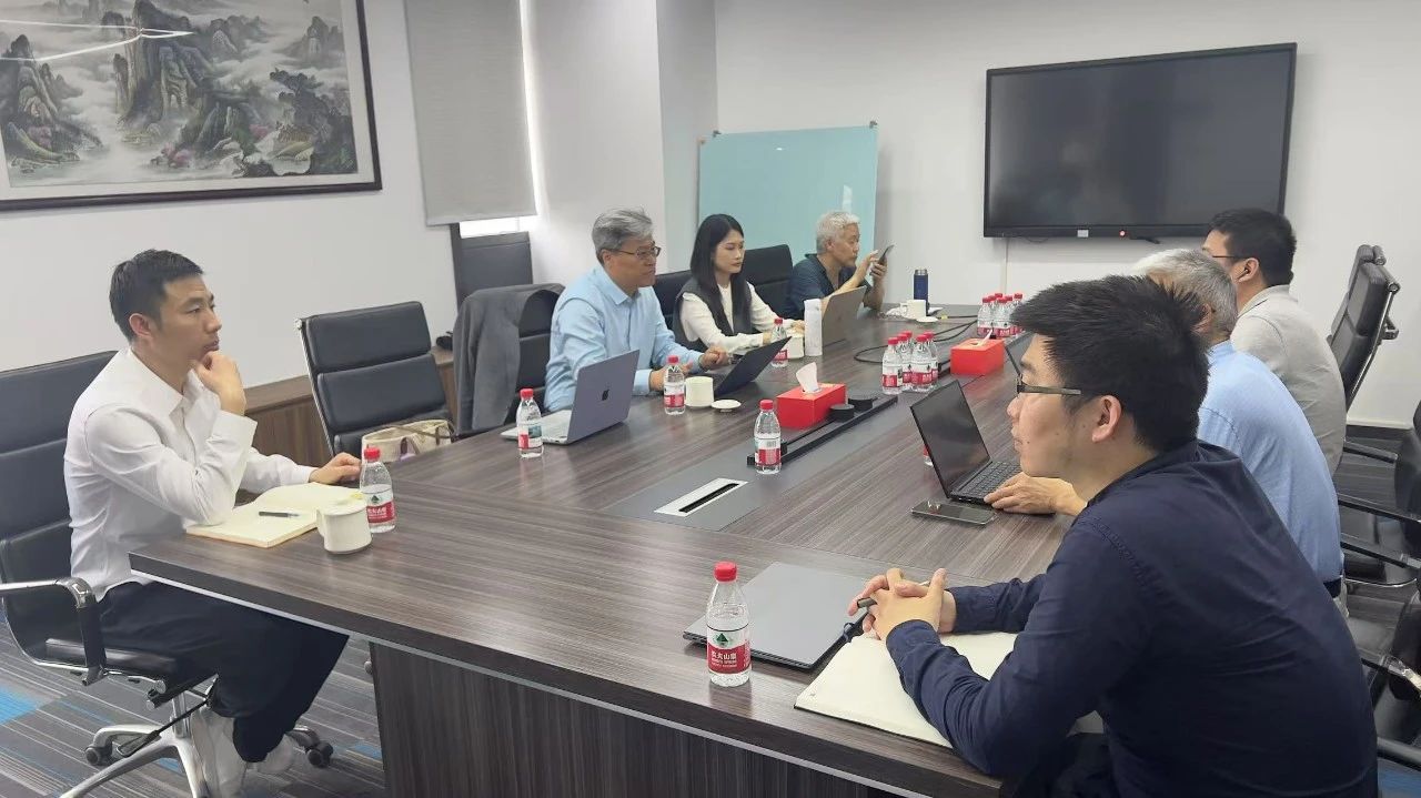 企业创新专委会秘书长兼副主任张赤东带队到深圳市恒运昌真空技术有限公司调研